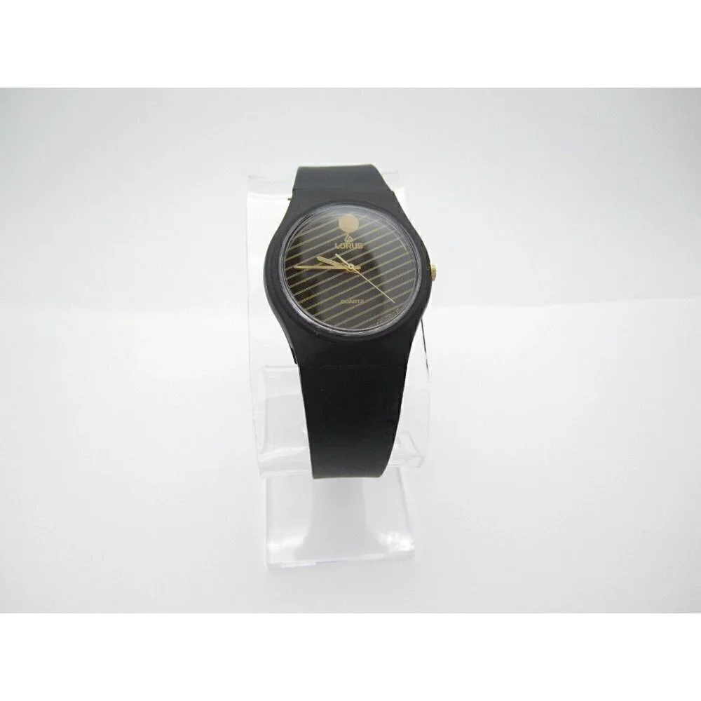 Women's Lorus Quartz WR Analog 29mm Dial Causal Round Watch (E252)